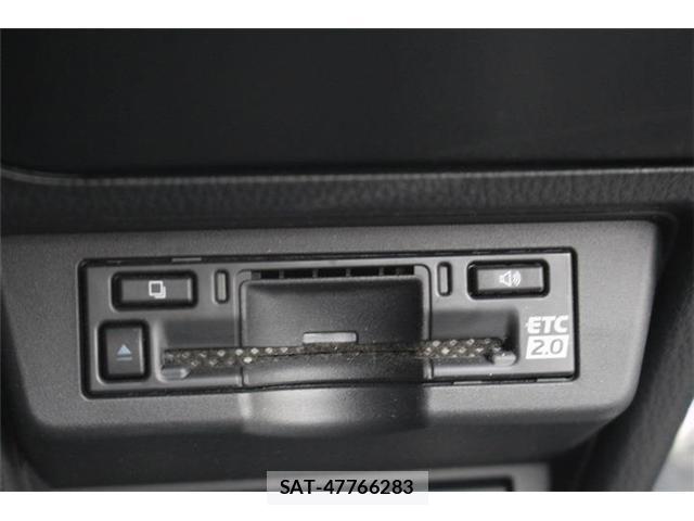 Toyota PRIUS 2023-06 8550703-5