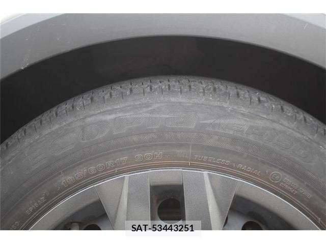 Toyota PRIUS 2023-08 8550704-19