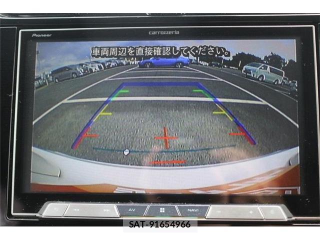 Toyota PRIUS 2016-08 8550753-1