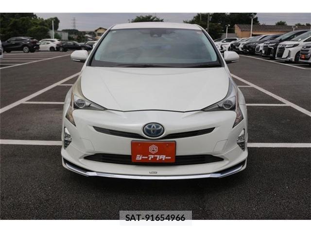 Toyota PRIUS 2016-08 8550753-6