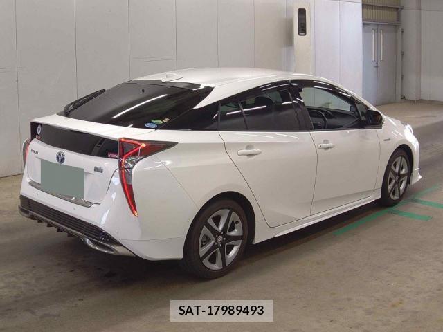 Toyota PRIUS 2016-12 8550848-1