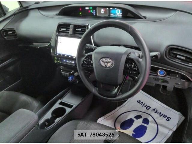 Toyota PRIUS 2019-08 8551015-5