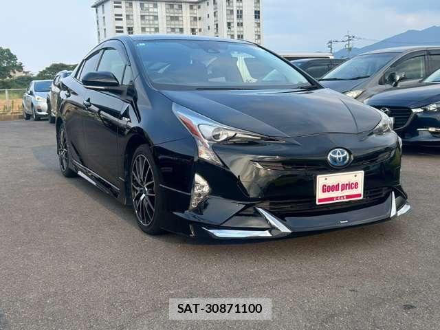 Toyota PRIUS 2016-04 8551064-11