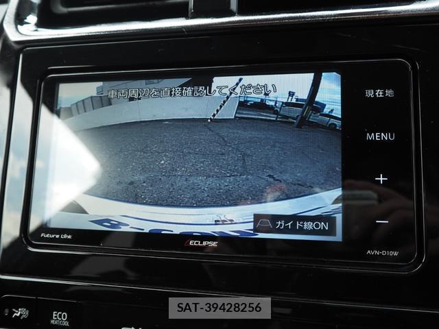 Toyota PRIUS 2018-04 8551168-11
