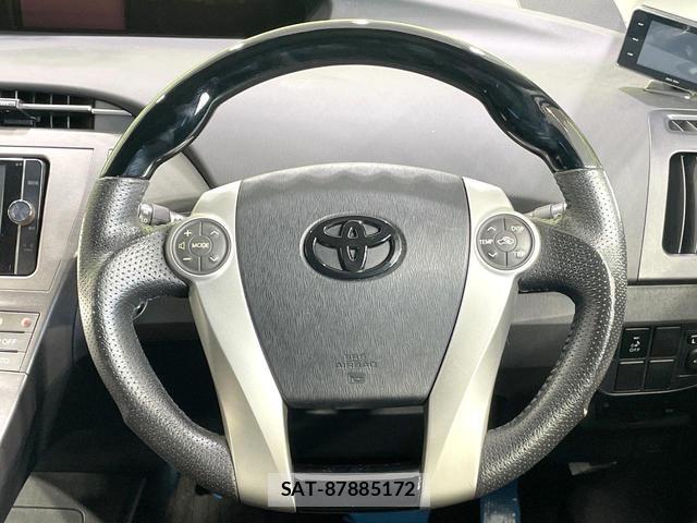 Toyota PRIUS 2013-07 8551385-10