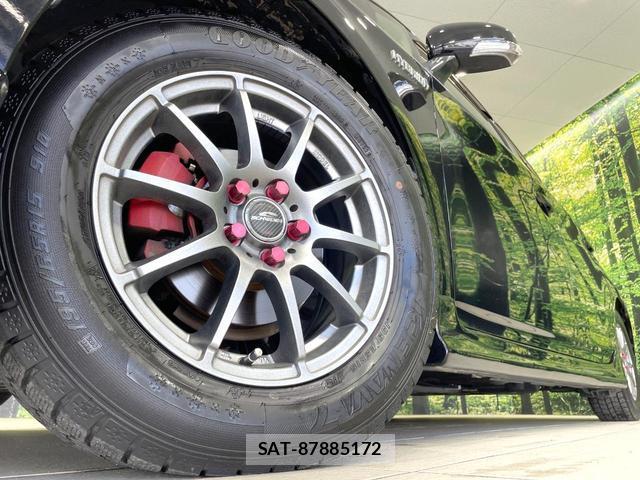 Toyota PRIUS 2013-07 8551385-12