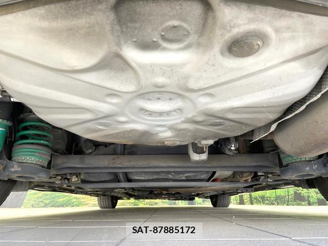 Toyota PRIUS 2013-07 8551385-18