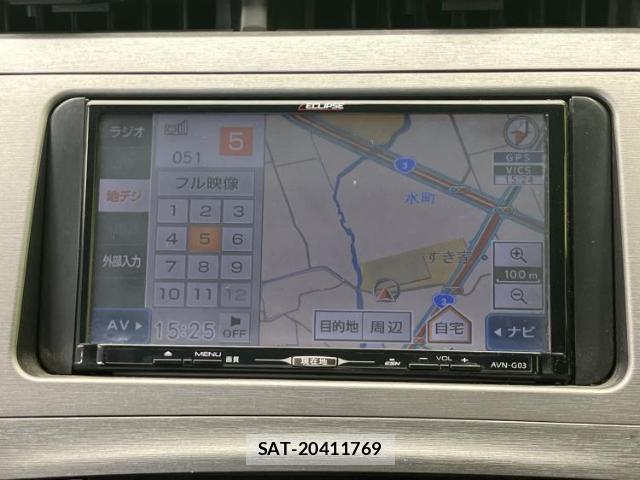 Toyota PRIUS 2014-04 8551452-9