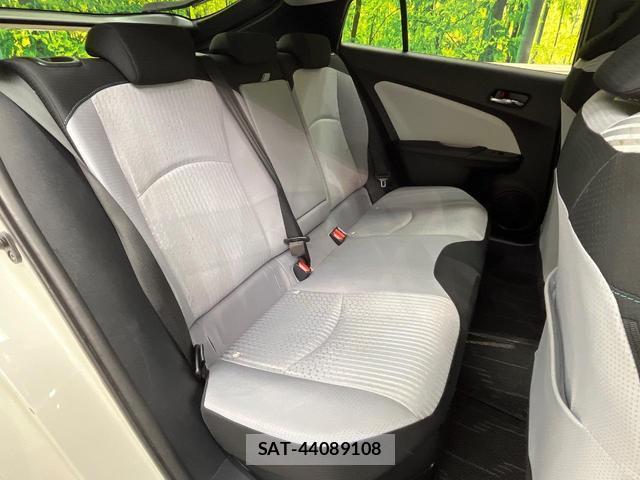 Toyota PRIUS 2017-09 8551689-8