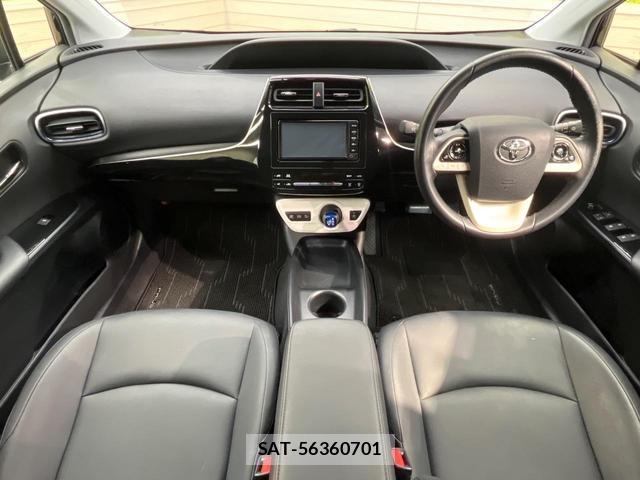Toyota PRIUS 2017-01 8551701-1