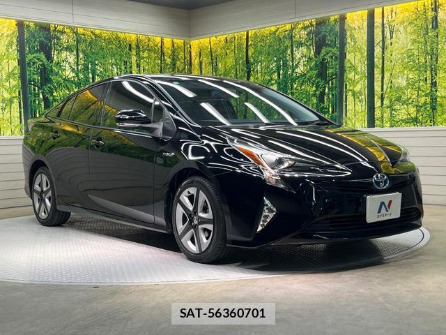 Toyota PRIUS 2017-01 8551701-15
