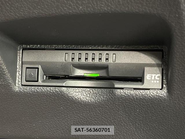 Toyota PRIUS 2017-01 8551701-6