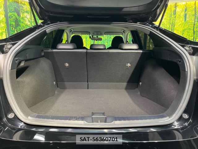 Toyota PRIUS 2017-01 8551701-9