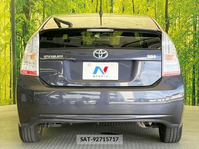 Toyota PRIUS 2010-11 8551756-14