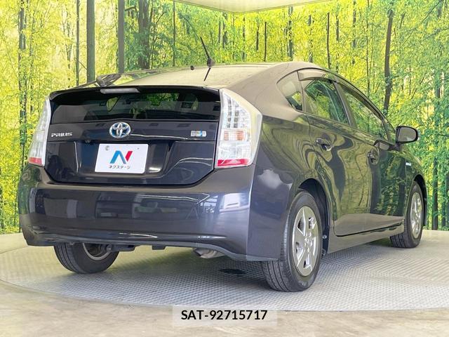 Toyota PRIUS 2010-11 8551756-16