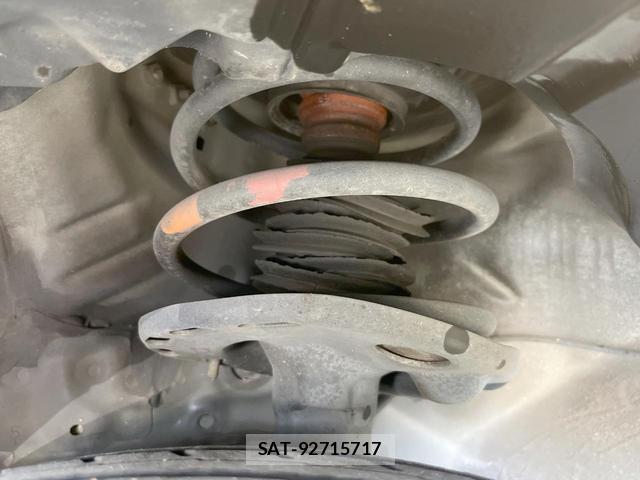 Toyota PRIUS 2010-11 8551756-19