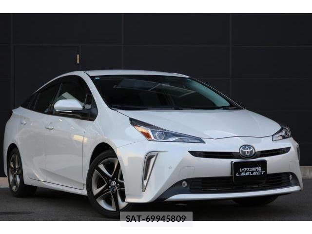 Toyota PRIUS 2021-06 8551817-3