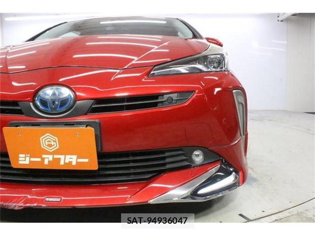 Toyota PRIUS 2019-08 8551849-13