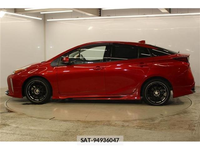 Toyota PRIUS 2019-08 8551849-7