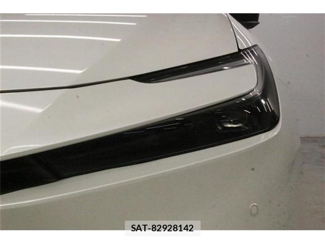 Toyota PRIUS 2023-11 8551850-14