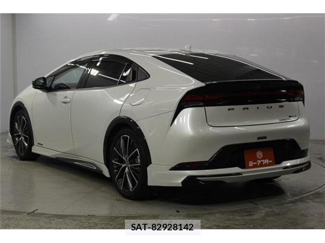 Toyota PRIUS 2023-11 8551850-6
