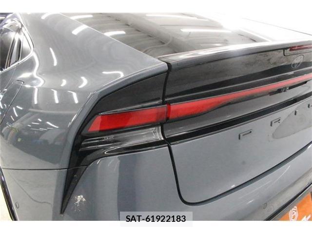 Toyota PRIUS 2024-02 8551853-15