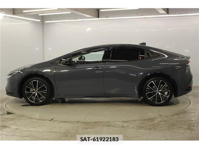 Toyota PRIUS 2024-02 8551853-7