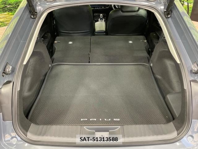 Toyota PRIUS 2023-07 8551982-9
