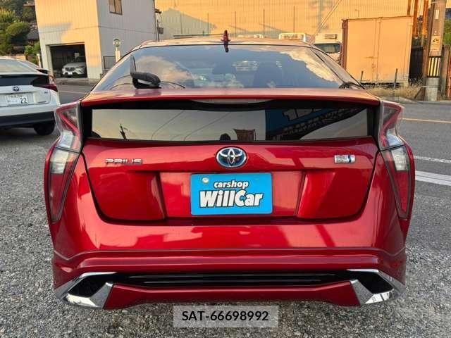 Toyota PRIUS 2016-07 8552128-12