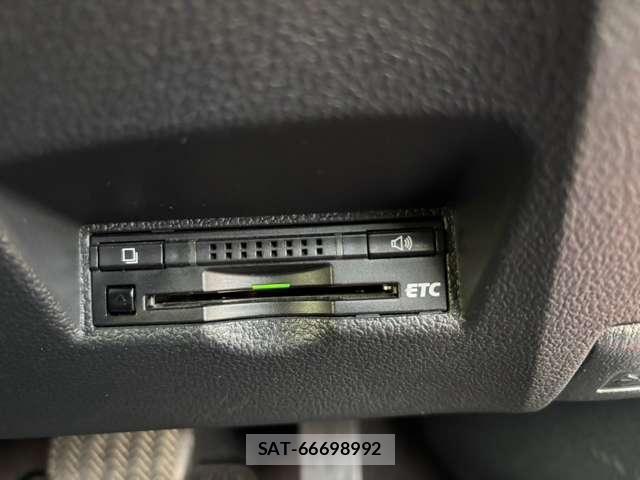 Toyota PRIUS 2016-07 8552128-6