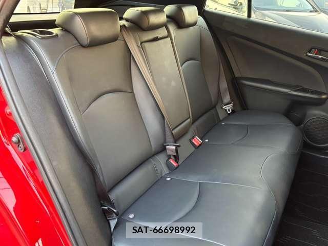 Toyota PRIUS 2016-07 8552128-9
