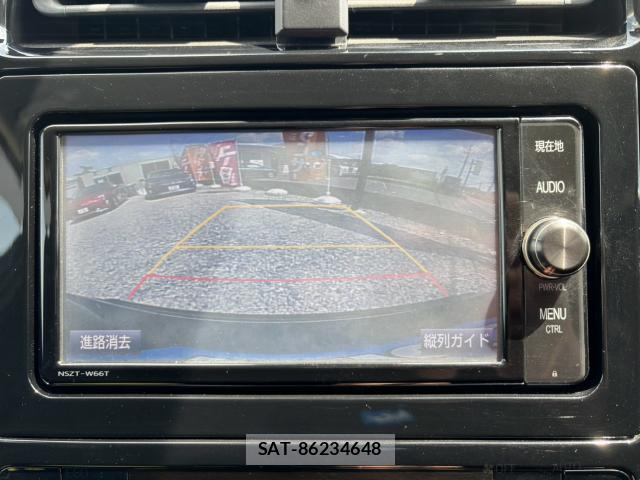 Toyota PRIUS 2018-03 8552129-4