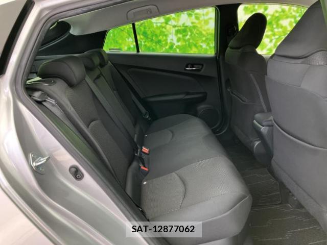 Toyota PRIUS 2019-06 8552430-4