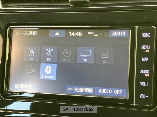 Toyota PRIUS 2019-06 8552430-9
