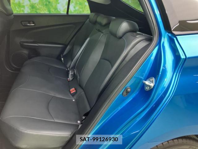 Toyota PRIUS 2019-05 8552463-7