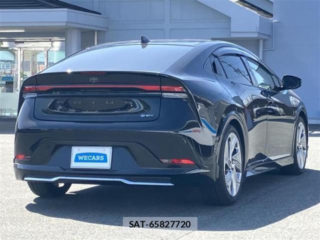 Toyota PRIUS 2024-12 8552498-2