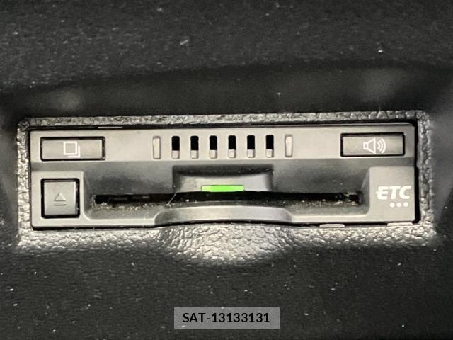 Toyota PRIUS 2019-07 8552612-17