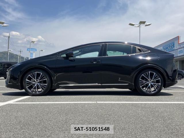 Toyota PRIUS 2023-05 8552695-1
