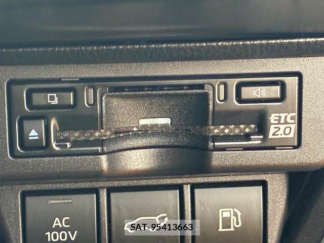 Toyota PRIUS 2023-11 8552720-9