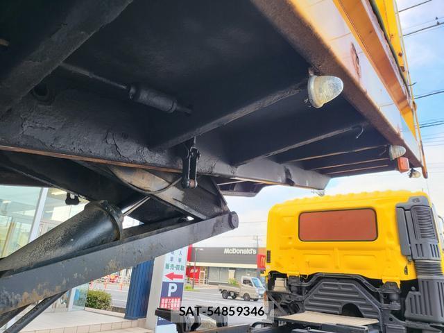 Hino PROFIA 2016-03 8546674-17