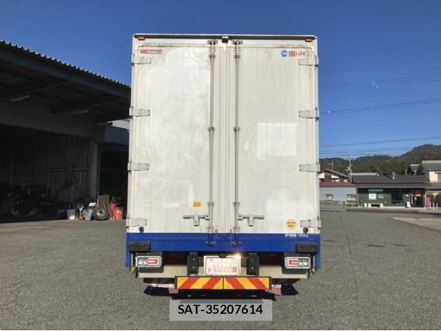 Hino PROFIA 2017 8552773-4