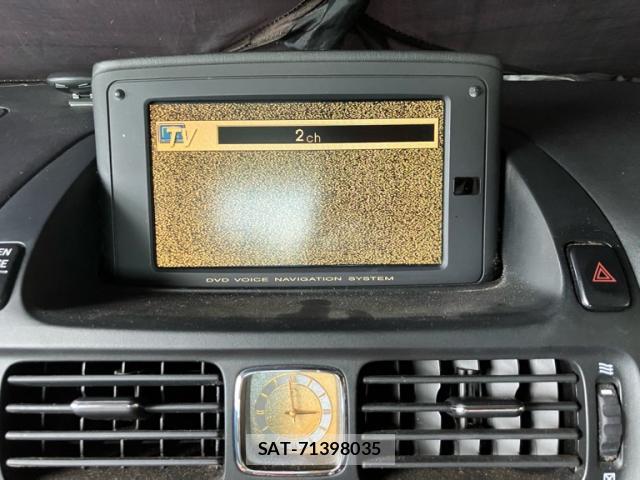 Toyota PROGRES 2003-10 8549825-18