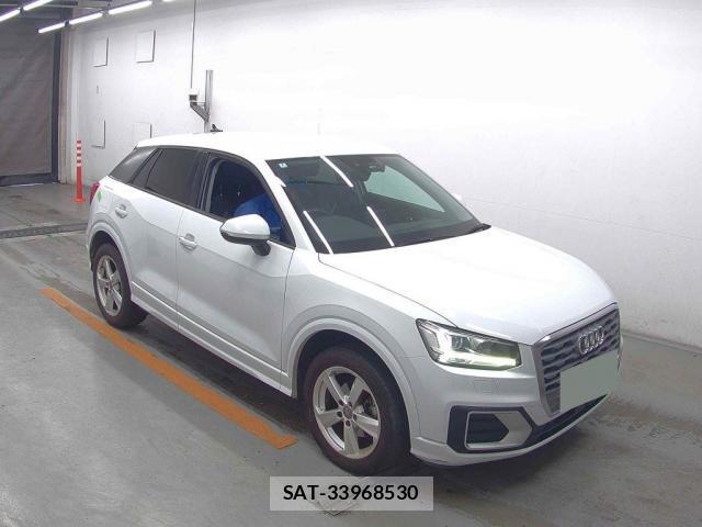 Audi Q2 2020-02 8547784-4
