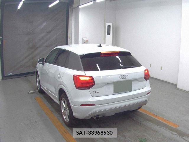 Audi Q2 2020-02 8547784-5