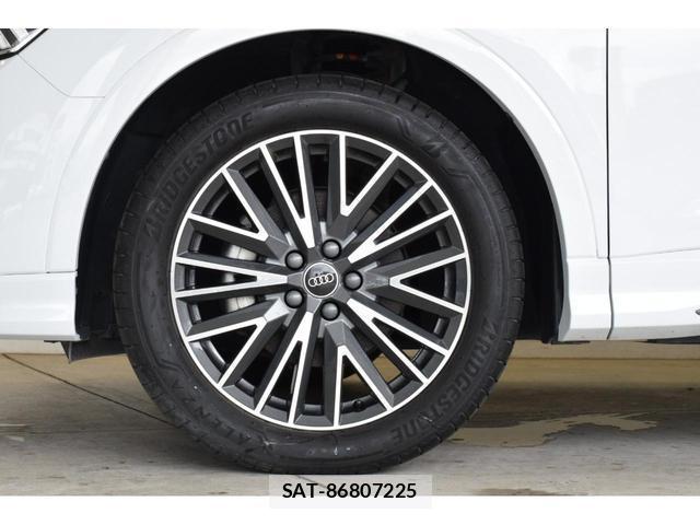 Audi Q3 2024-08 8548680-15