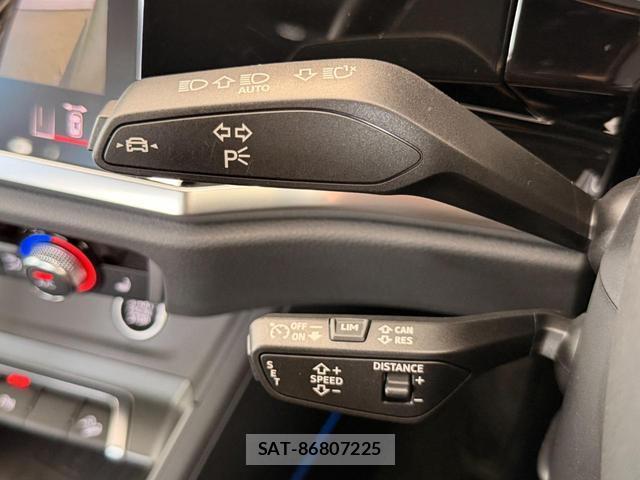 Audi Q3 2024-08 8548680-7