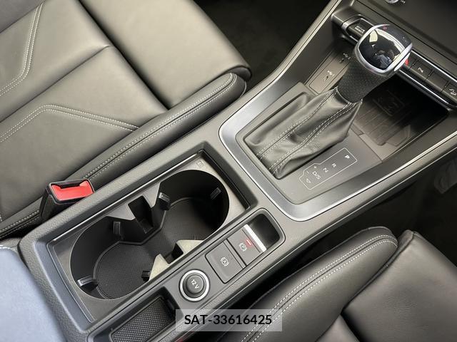 Audi Q3 2024-08 8549336-11