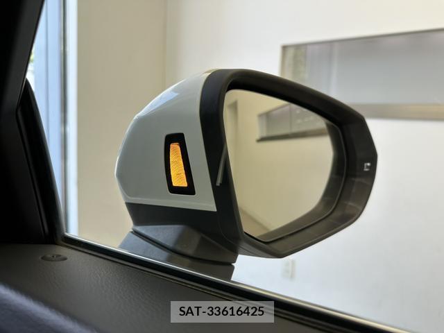 Audi Q3 2024-08 8549336-13
