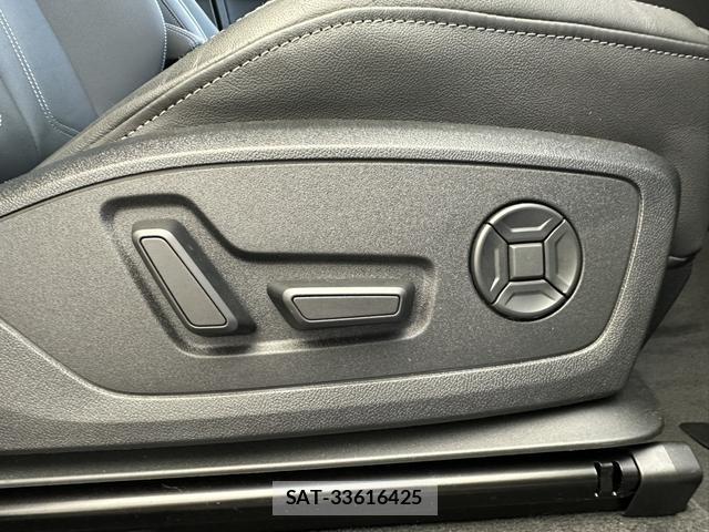 Audi Q3 2024-08 8549336-8