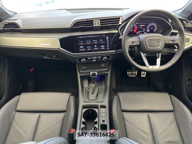 Audi Q3 2024-08 8549336-9